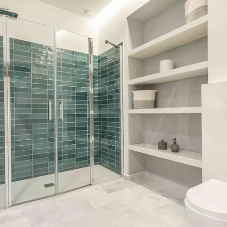 Luxurious Apartment In Center With Parking By Rems Malaga Zewnętrze zdjęcie